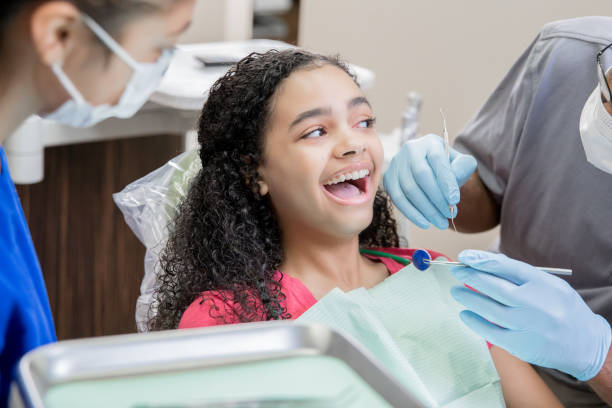 Best Weekend Emergency Dental Services in Delphi, IN